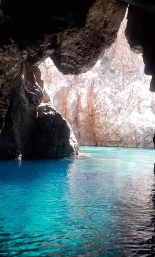 Casa Vacanza Sa Dommu De Teresa Nebida エクステリア 写真